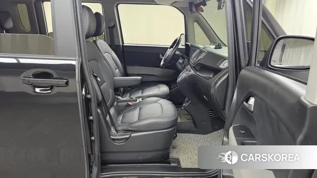 Kia The New Kia Ray 2023 Черный из Кореи, фото 2