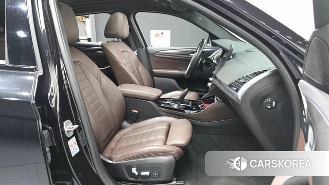 BMW X4 (G02) 2021 Черный из Кореи, фото 2