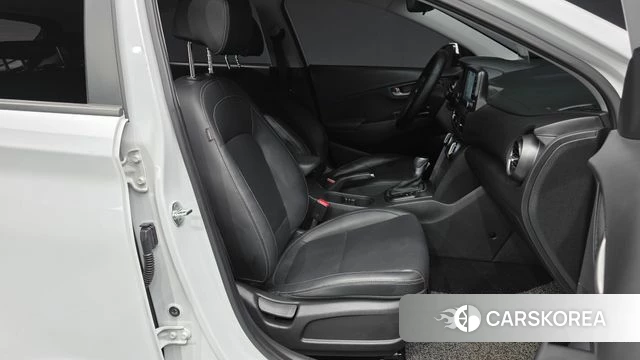 Hyundai Kona 2018 Белый из Кореи, фото 2