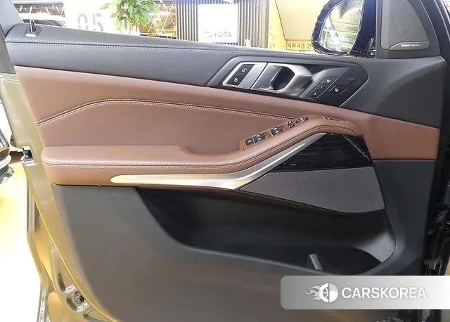 BMW X5 (G05) 2024 Серый из Кореи, фото 2