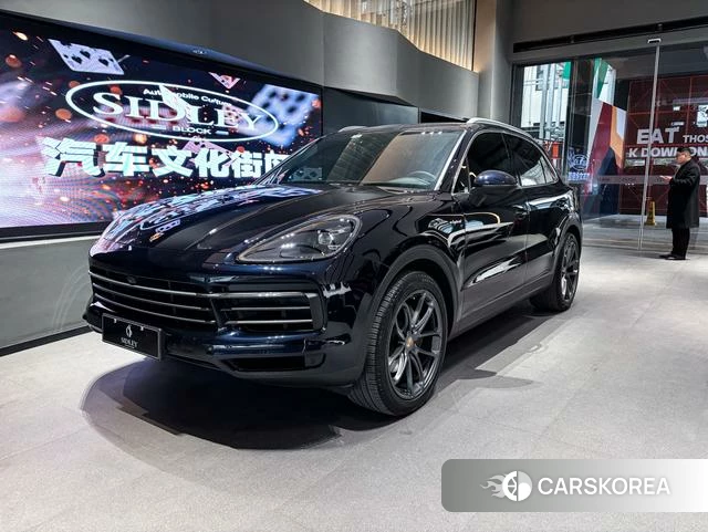 Porsche Cayenne E-Hybrid 2022 Синий из Китая, фото 2