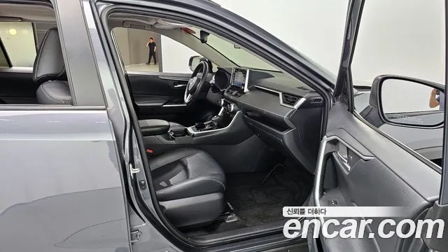 Toyota RAV4 5th Generation 2019 Серый из Кореи, фото 2