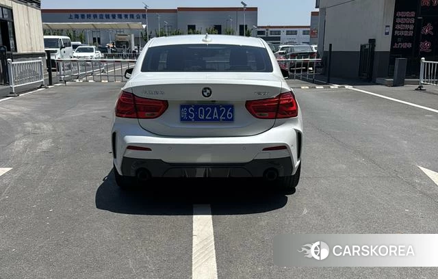 BMW 1 series 2021 Белый из Китая, фото 2