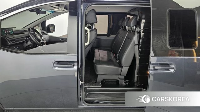 Hyundai Staria 2024 Серый из Кореи, фото 2