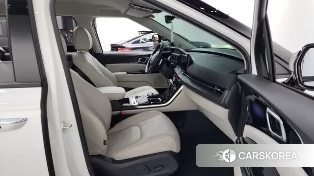 Kia Carnival 4th generation 2023 Белый из Кореи, фото 2