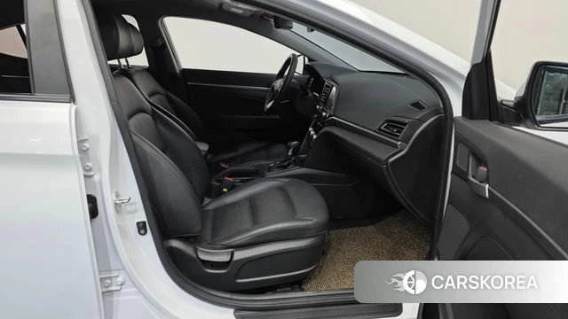 Hyundai The New Avante AD 2019 Белый из Кореи, фото 2