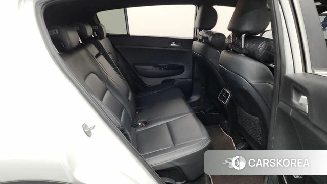 Kia Sportage The Bold 2018 Белый из Кореи, фото 2