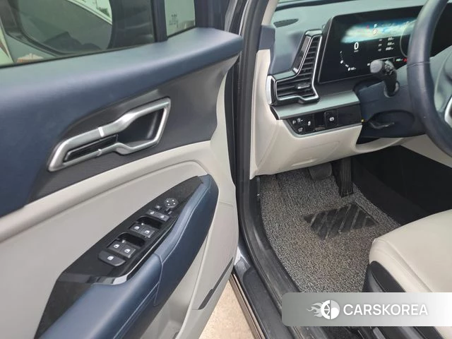 Kia Sportage 5th Generation 2023 Серый из Кореи, фото 2