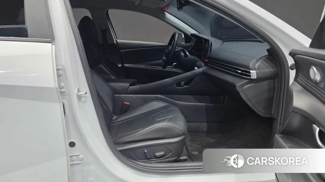 Hyundai Avante (CN7) 2022 Белый из Кореи, фото 2