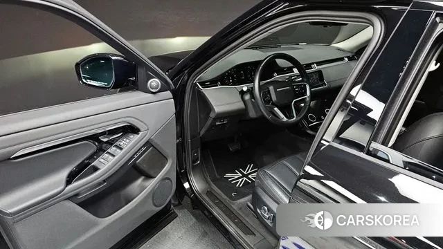 Land Rover Range Rover Evoque 2nd Generation 2021 Черный из Кореи, фото 2