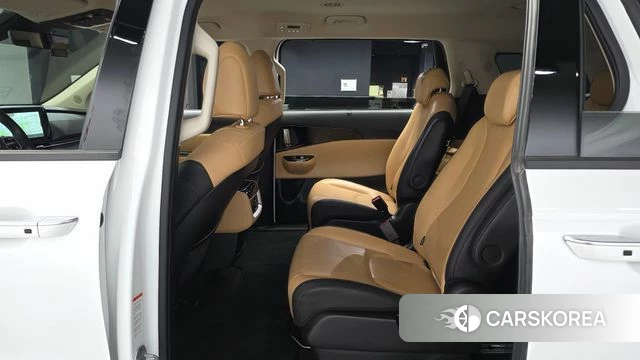 Kia Carnival 4th generation 2023 Белый из Кореи, фото 2
