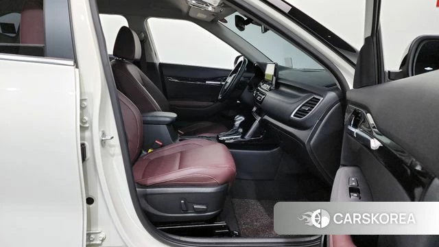 Kia Seltos 2020 Белый из Кореи, фото 2