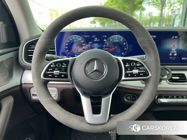Mercedes-Benz GLE (import) 2022 Черный из Китая, фото 2