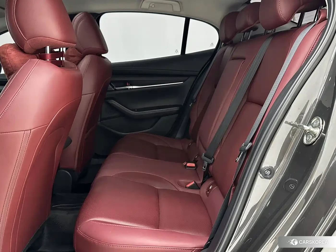 Mazda 3 2023 Silver/gray из Китая, фото 2