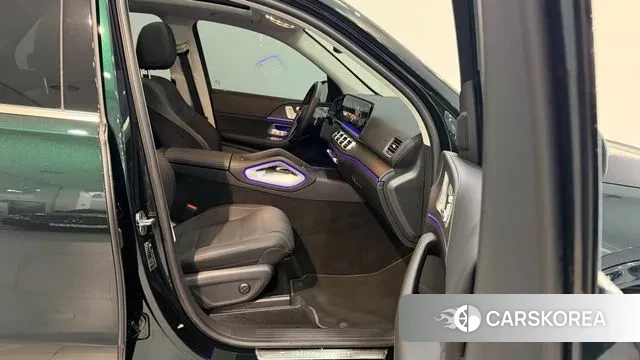 Mercedes-Benz GLE-Class W167 2025 Темно-зеленый из Кореи, фото 2