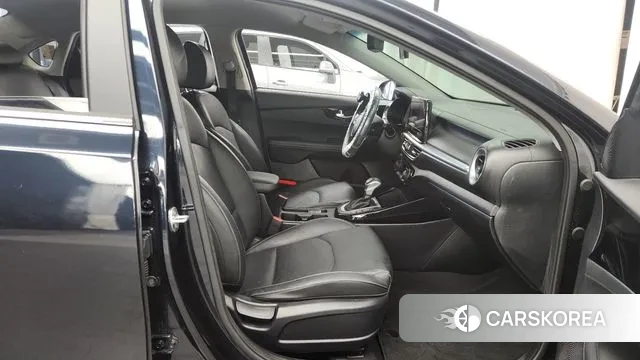 Kia The New K3 2nd generation 2021 Синий из Кореи, фото 2