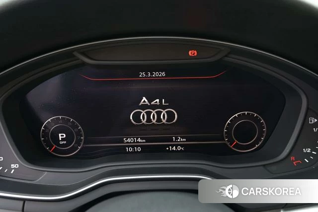 Audi A4L 2018 Белый из Китая, фото 2