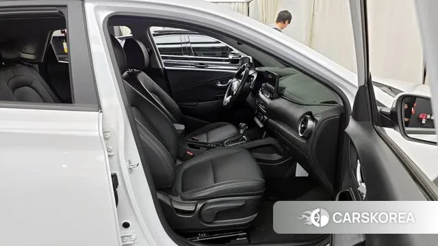 Hyundai The New Kona 2022 Белый из Кореи, фото 2