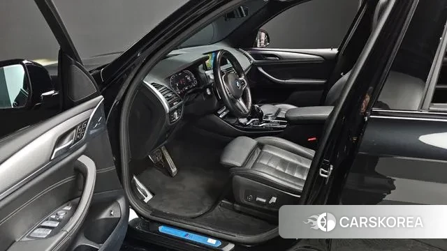 BMW X3 (G01) 2021 Черный из Кореи, фото 2