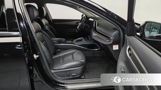 Hyundai The New Grandeur IG Hybrid 2022 Черный из Кореи, фото 2