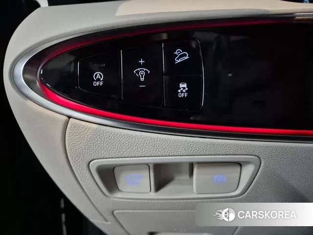 Genesis GV70 2023 Черный из Кореи, фото 2