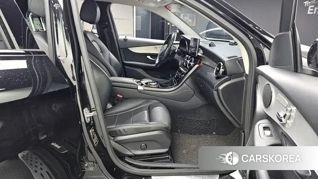 Mercedes-Benz GLC-Class X253 2018 Черный из Кореи, фото 2