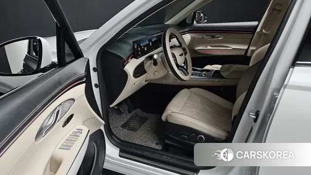 Genesis GV70 2025 Белый из Кореи, фото 2