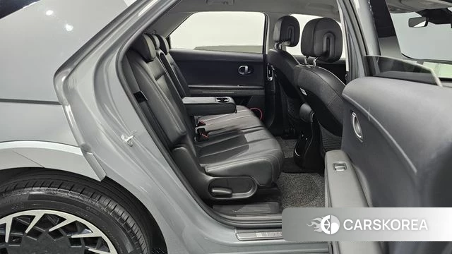 Hyundai Ionic 5 2022 Серебристо-серый из Кореи, фото 2