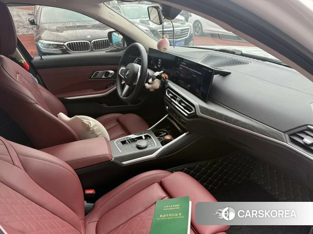 BMW 3 series 2023 Белый из Китая, фото 2