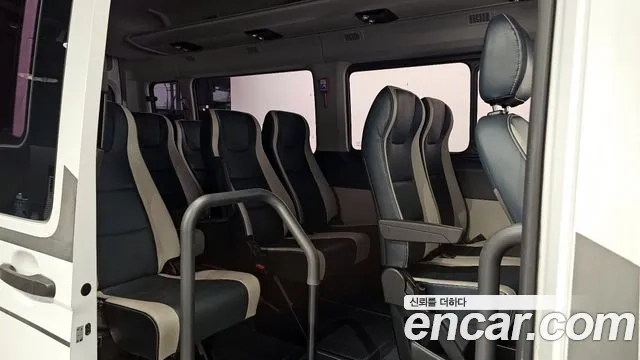 Hyundai Solati 2018 Белый из Кореи, фото 2