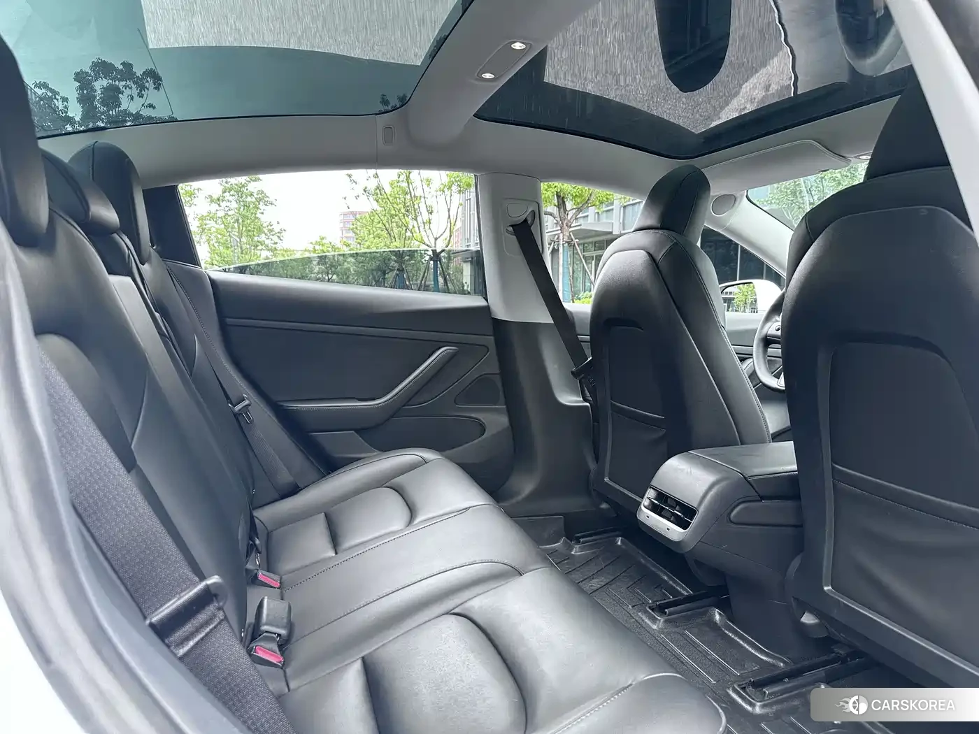 Tesla Model 3 2020 Белый из Китая, фото 2