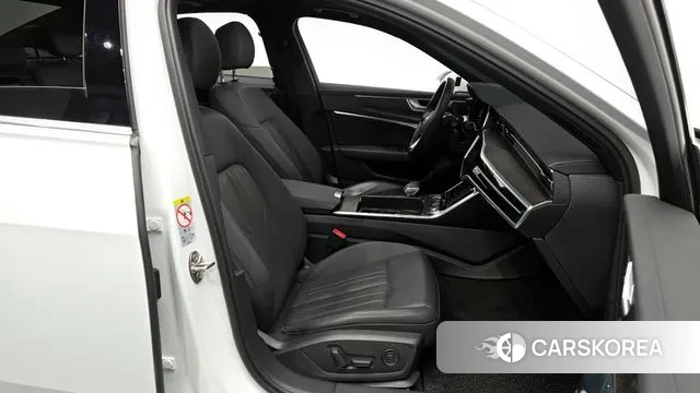 Audi A6 (C8) 2020 Белый из Кореи, фото 2