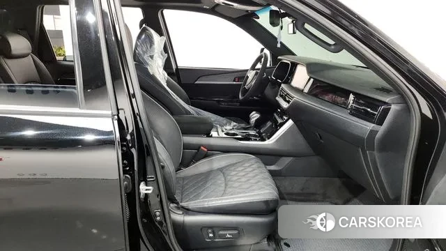 Kia Mohave Master 2023 Черный из Кореи, фото 2