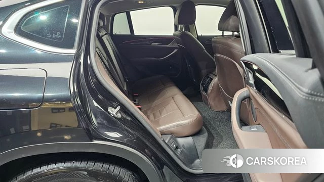 BMW X4 (G02) 2021 Черный из Кореи, фото 2