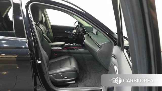 Genesis GV70 2021 Черный из Кореи, фото 2
