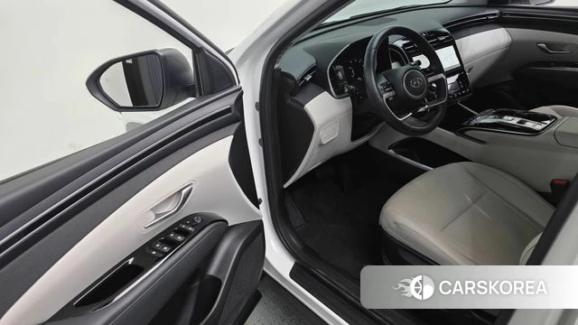 Hyundai Tucson (NX4) 2021 Белый из Кореи, фото 2