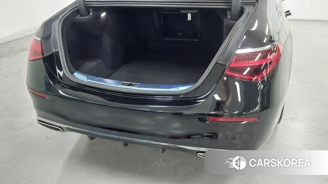 Mercedes-Benz S-Class W223 2023 Черный из Кореи, фото 2