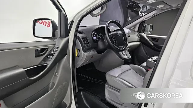 Hyundai The New Grand Starex id 2885581 из Кореи 2