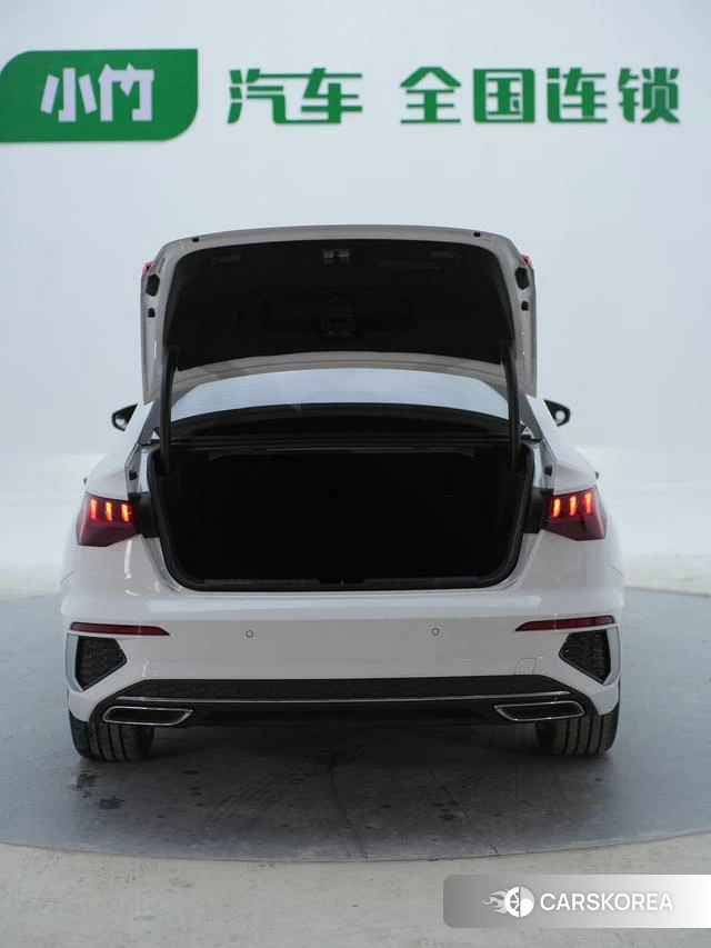 Audi A3 2022 Белый из Китая, фото 2
