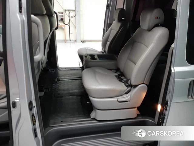 Hyundai The New Grand Starex 2019 Серебряный из Кореи, фото 2