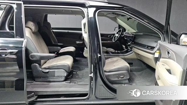 Kia The New Carnival 4th Generation 2024 Черный из Кореи, фото 2