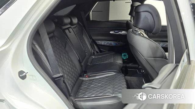 Genesis GV70 2021 Белый из Кореи, фото 2
