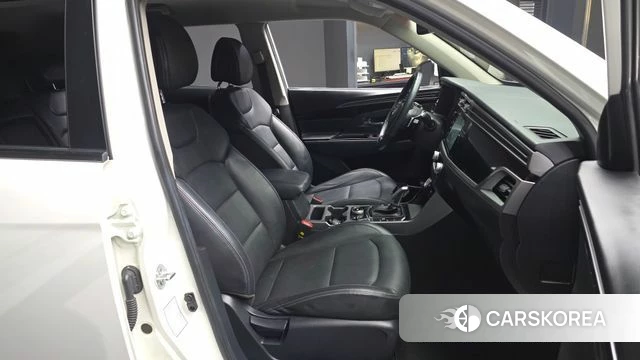 Ssangyong Beautiful Korando 2021 Белый из Кореи, фото 2