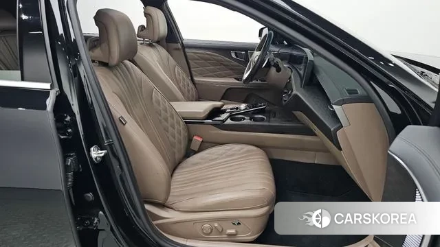 Kia K8 2021 Черный из Кореи, фото 2