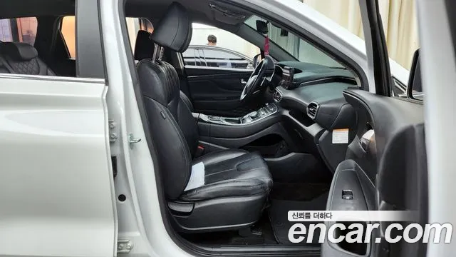 Hyundai The New Santa Fe 2023 Белый из Кореи, фото 2