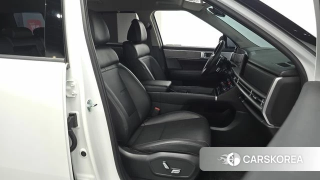 Hyundai Santa Fe (MX5) 2024 Белый из Кореи, фото 2