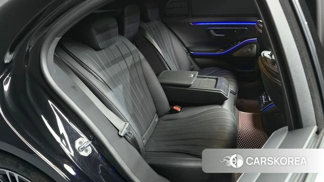 Mercedes-Benz S-Class W223 2024 Черный из Кореи, фото 2