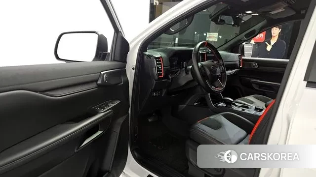 Ford Ranger 4th Generation 2024 Белый из Кореи, фото 2