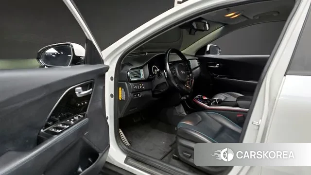 Kia Niro EV 2018 Белый из Кореи, фото 2