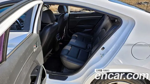 Hyundai Avante AD 2018 Белый из Кореи, фото 2